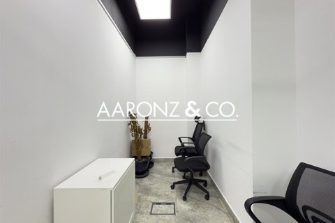 Office in Business Bay, Dubai 104.7 sq.m. № 78348 - photo 7