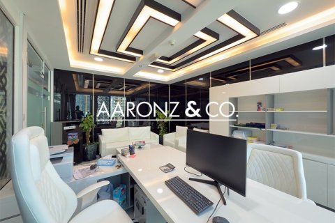Office in Business Bay, Dubai 104.7 sq.m. № 78348 - photo 3