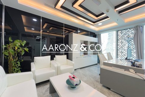 Office in Business Bay, Dubai 104.7 sq.m. № 78348 - photo 1