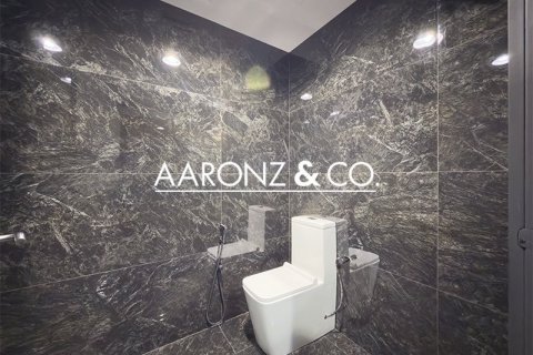 Bureau à Jumeirah Lake Towers, Dubai, 87.4 m², № 78344 - photo 10