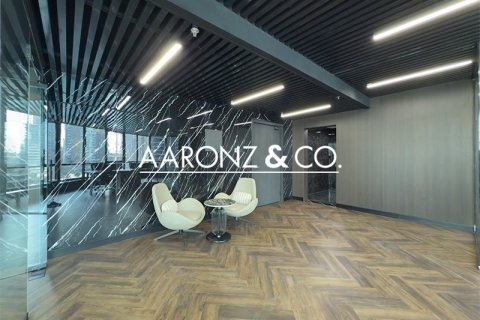 Bureau à Jumeirah Lake Towers, Dubai, 87.4 m², № 78344 - photo 4