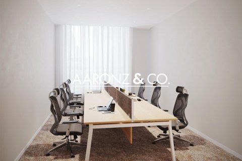 Office in Business Bay, Dubai 111.5 sq.m. № 78349 - photo 6