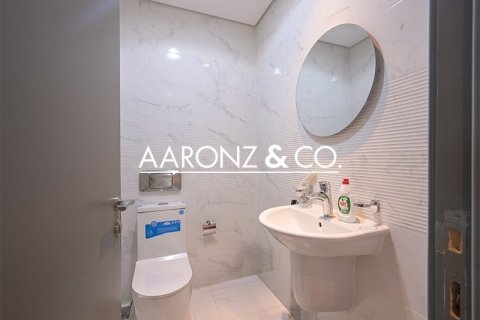 Apartment in Dubai Marina, Dubai 2 bedrooms, 128.6 sq.m. № 78343 - photo 15