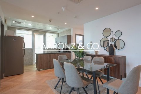 Снять в аренду квартиру в Sulafa Tower, Дубай Марина, Дубай: 2 спальни, 129м², № 78343 - фото 2