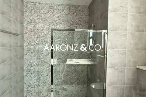 Villa en Al Furjan, Dubai, 4 dormitorios, 611.3 m², № 78345 - foto 6