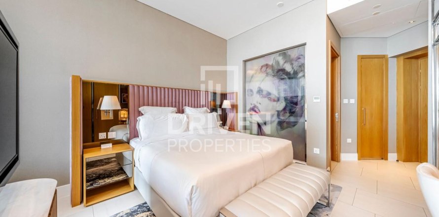 Apartment in SLS Dubai Hotel & Residences, Business Bay, Dubai studio, 62.99 sq.m. № 135637