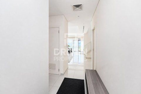 Villa en Richmond, DAMAC Hills (Akoya by DAMAC), Dubai, 3 dormitorios, 324.05 m², № 140727 - foto 17