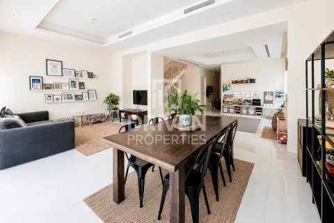 Villa en Richmond, DAMAC Hills (Akoya by DAMAC), Dubai, 3 dormitorios, 324.05 m², № 140727 - foto 4