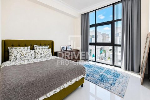 Villa en Richmond, DAMAC Hills (Akoya by DAMAC), Dubai, 3 dormitorios, 324.05 m², № 140727 - foto 5