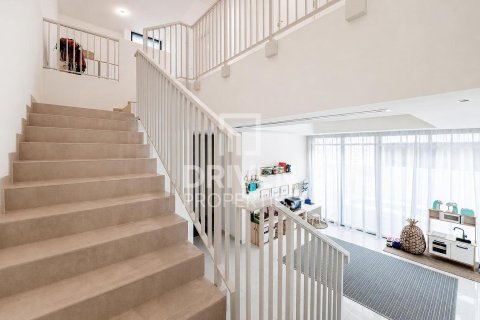 Villa en Richmond, DAMAC Hills (Akoya by DAMAC), Dubai, 3 dormitorios, 324.05 m², № 140727 - foto 12
