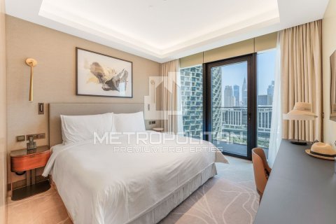 Apartment in The Address Residences Dubai Opera, Downtown Dubai (Downtown Burj Dubai), Dubai 2 bedrooms, 124 sq.m. № 8725 - photo 12