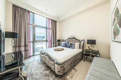 Снять в аренду таунхаус в Flora, DAMAC Hills (Akoya by DAMAC), Дубай: 4 спальни, 393.51016613м², № 12534 - фото 1
