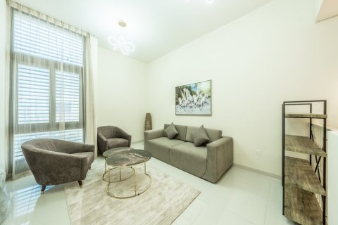 Снять в аренду таунхаус в Flora, DAMAC Hills (Akoya by DAMAC), Дубай: 4 спальни, 393.51016613м², № 12534 - фото 3
