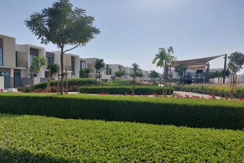 Снять в аренду таунхаус в Al Manara, Jumeirah Village Triangle, Дубай: 4 спальни, 205.96595100м², № 12535 - фото 13