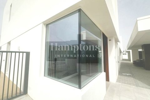 Снять в аренду таунхаус в Al Manara, Jumeirah Village Triangle, Дубай: 4 спальни, 205.96595100м², № 12535 - фото 4