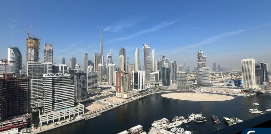 Apartment in Business Bay, Dubai 2 bedrooms, 113 sq.m. № 88956