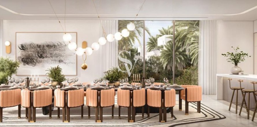 Villa in Dubai 5 bedrooms, 1040 sq.m. № 67774