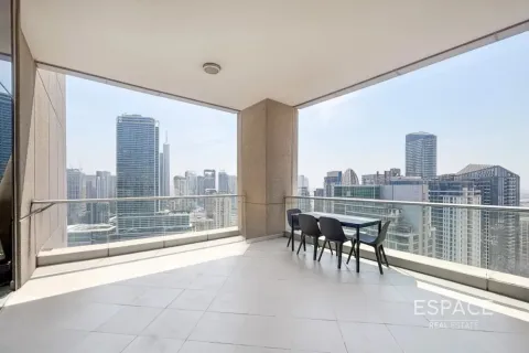 Купить квартиру в Дубай Марине, Дубай: 2 спальни, 139м², № 61570 - фото 1