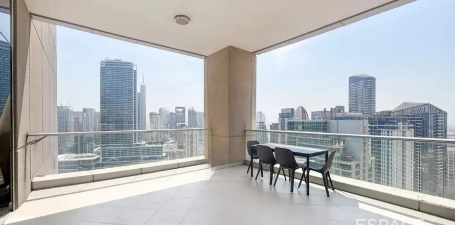 Квартира в Дубай Марине, Дубай, 2 спальни, 139м², № 61570