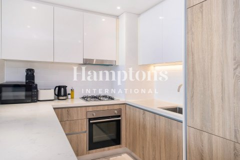 Apartment in LIV Residence, Dubai Marina, Dubai 1 bedroom, 92.06687300 sq.m. № 135048 - photo 9