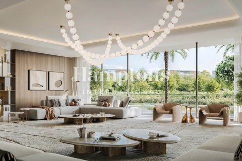 Villa in Dubai 6 bedrooms, 3792.40822748 sq.m. № 135042 - photo 2