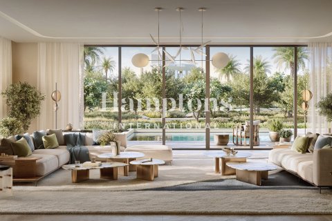 Villa in Dubai 5 bedrooms, 797.66515800 sq.m. № 135040 - photo 2
