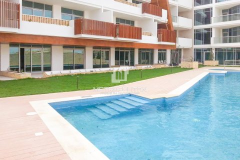 Apartment in Jumeirah Village Circle, Dubai 2 bedrooms, 134 sq.m. № 14819 - photo 9