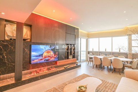 Купить квартиру в Джумейра Лейк Тауэрс, Дубай: 3 спальни, 164.7м², № 12254 - фото 1