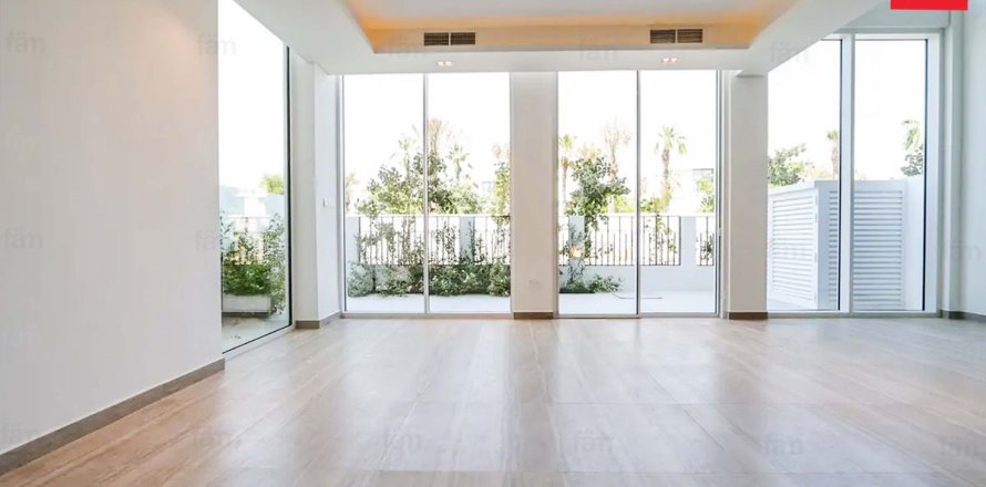 Villa in Al Barari, Dubai 4 bedrooms, 459.2 sq.m. № 70552