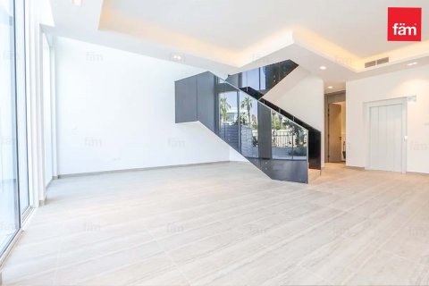 Villa in Al Barari, Dubai 4 bedrooms, 459.2 sq.m. № 70552 - photo 12