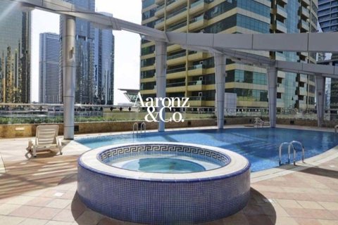 Appartement à Jumeirah Lake Towers, Dubai, 3 chambres, 123 m², № 114457 - photo 9