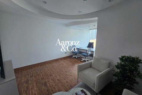 Снять в аренду офис в Бизнес-Бэе, Дубай: 81м², № 114458 - фото 8