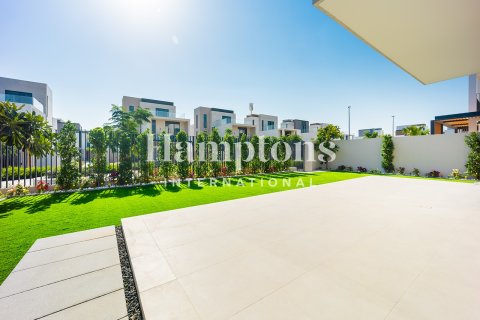 Villa en Arabian Ranches 3, Dubai, 4 dormitorios, 455.99951102 m², № 95284 - foto 4