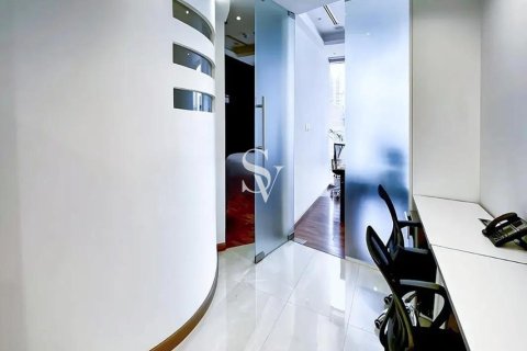 Снять в аренду офис в Бизнес-Бэе, Дубай: 81м², № 111189 - фото 7
