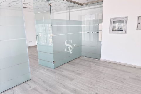Снять в аренду офис в B2B Tower, Бизнес-Бэй, Дубай: 54м², № 111187 - фото 7