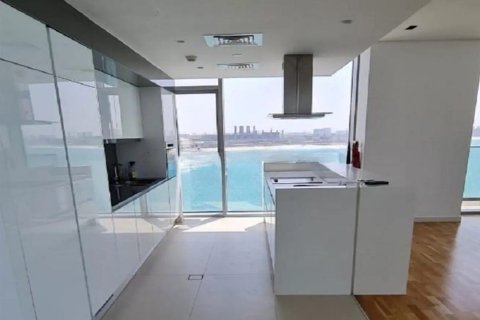 شقة في دبي 4 غرف نوم, 228 م² رقم 5831 - صورة 1