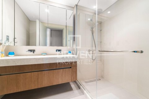 Apartamento en EMAAR Beachfront, Dubai Harbour, Dubai, 2 dormitorios, 103.03 m², № 128219 - foto 13