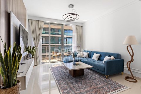 Apartamento en EMAAR Beachfront, Dubai Harbour, Dubai, 2 dormitorios, 103.03 m², № 128219 - foto 2