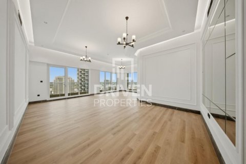 Appartement à Jumeirah Village Circle, Dubai, 3 chambres, 221.39 m², № 128207