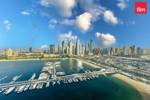Apartment in Dubai Harbour, Dubai 2 bedrooms, 109 sq.m. № 23867 - photo 2