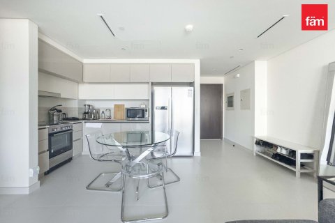 Apartment in Dubai Harbour, Dubai 2 bedrooms, 109 sq.m. № 23867 - photo 6