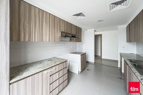 Villa en Dubai, 3 dormitorios, 274.4 m², № 23868 - foto 14