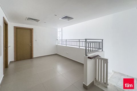 Villa en Dubai, 3 dormitorios, 274.4 m², № 23868 - foto 18