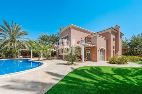 Villa in Arabian Ranches, Dubai 5 bedrooms, 424 sq.m. № 22002 - photo 17