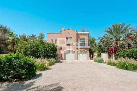 Villa in Arabian Ranches, Dubai 5 bedrooms, 424 sq.m. № 22002 - photo 22