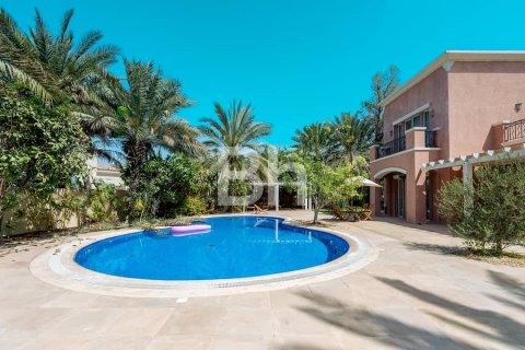 Villa in Arabian Ranches, Dubai 5 bedrooms, 424 sq.m. № 22002 - photo 14