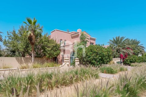 Villa in Arabian Ranches, Dubai 5 bedrooms, 424 sq.m. № 22002 - photo 21