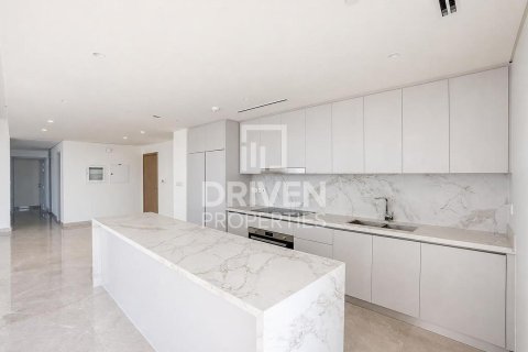 Apartamento en EMAAR Beachfront, Dubai Harbour, Dubai, 4 dormitorios, 286.51 m², № 128546 - foto 9