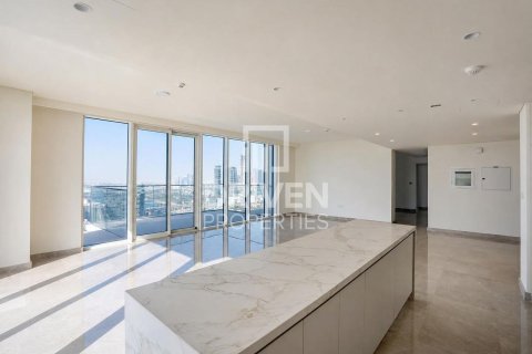 Apartamento en EMAAR Beachfront, Dubai Harbour, Dubai, 4 dormitorios, 286.51 m², № 128546 - foto 7