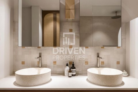 Apartment in Al Wasl, Dubai 2 bedrooms, 147.25 sq.m. № 128536 - photo 17